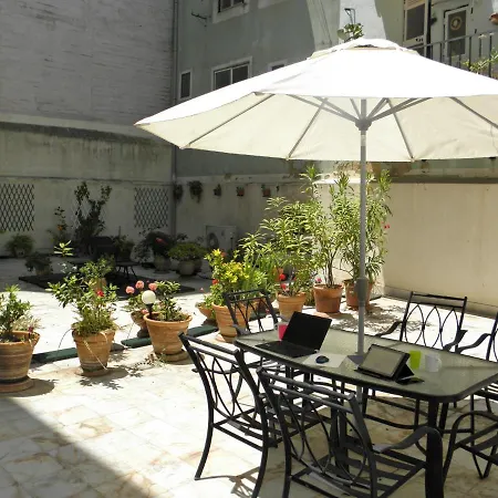 Appartement Private Terrace Retreat In Historic Lisboa