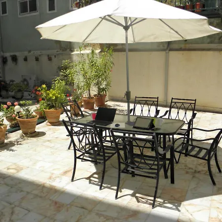 Sunny Terrace * Lizbona